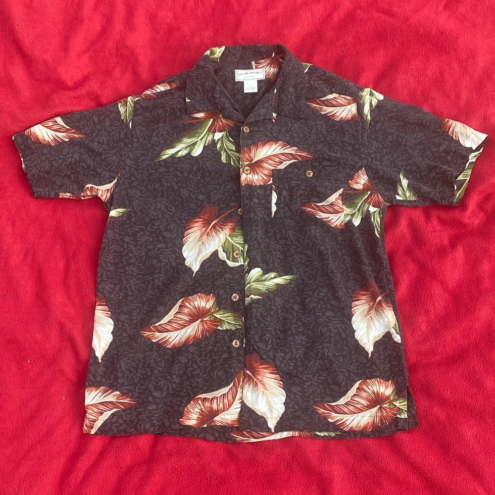 Black flora button up shirt
